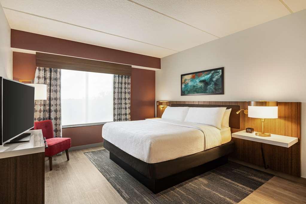 Hilton Garden Town Center